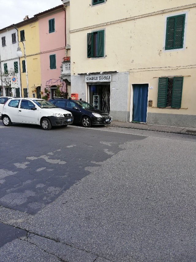 premi per visualizzare la scheda