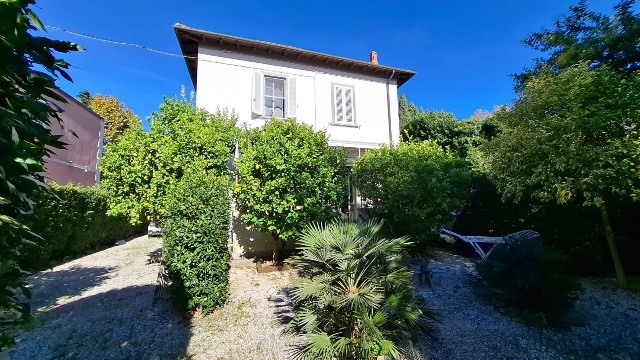 premi per visualizzare la scheda