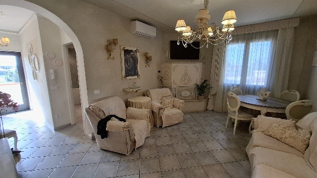 premi per visualizzare la scheda